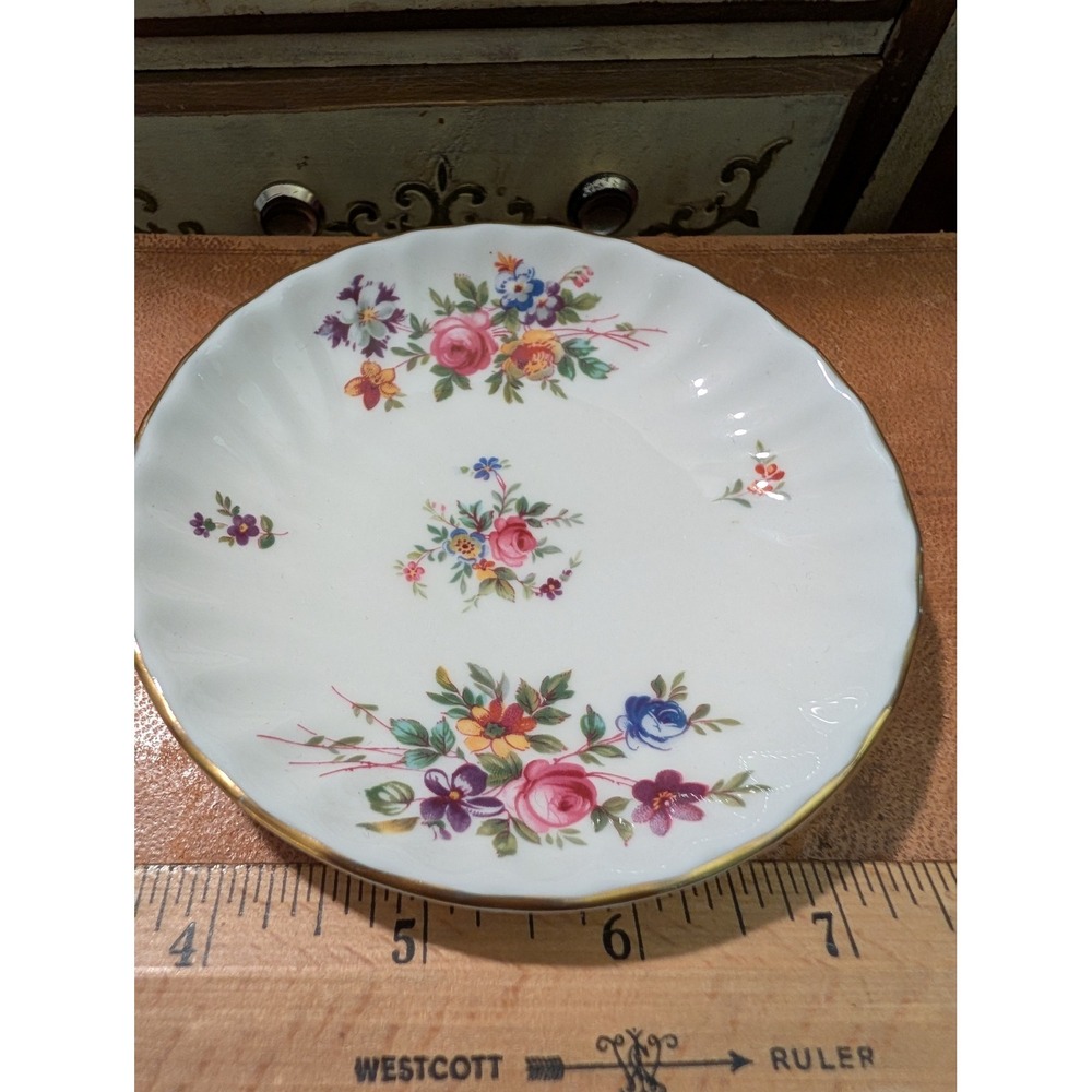 Minton Marlow Bone China England Floral Scalloped Nut Trinket Dish 4.25in